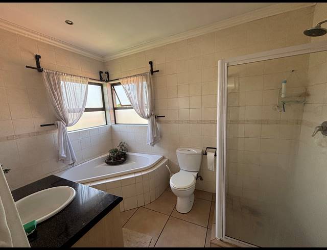 3 BEDROOM HOUSE FOR SALE IN SONNEVELD